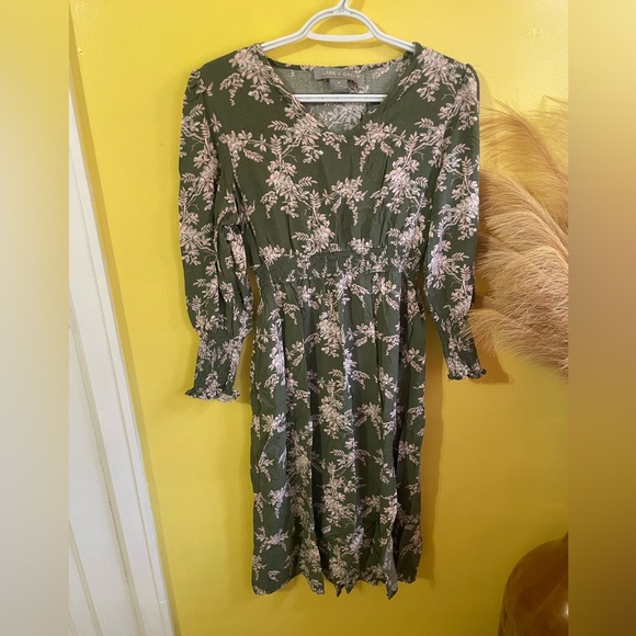 Lark + Grey Dresses & Skirts - Floral Green Dress